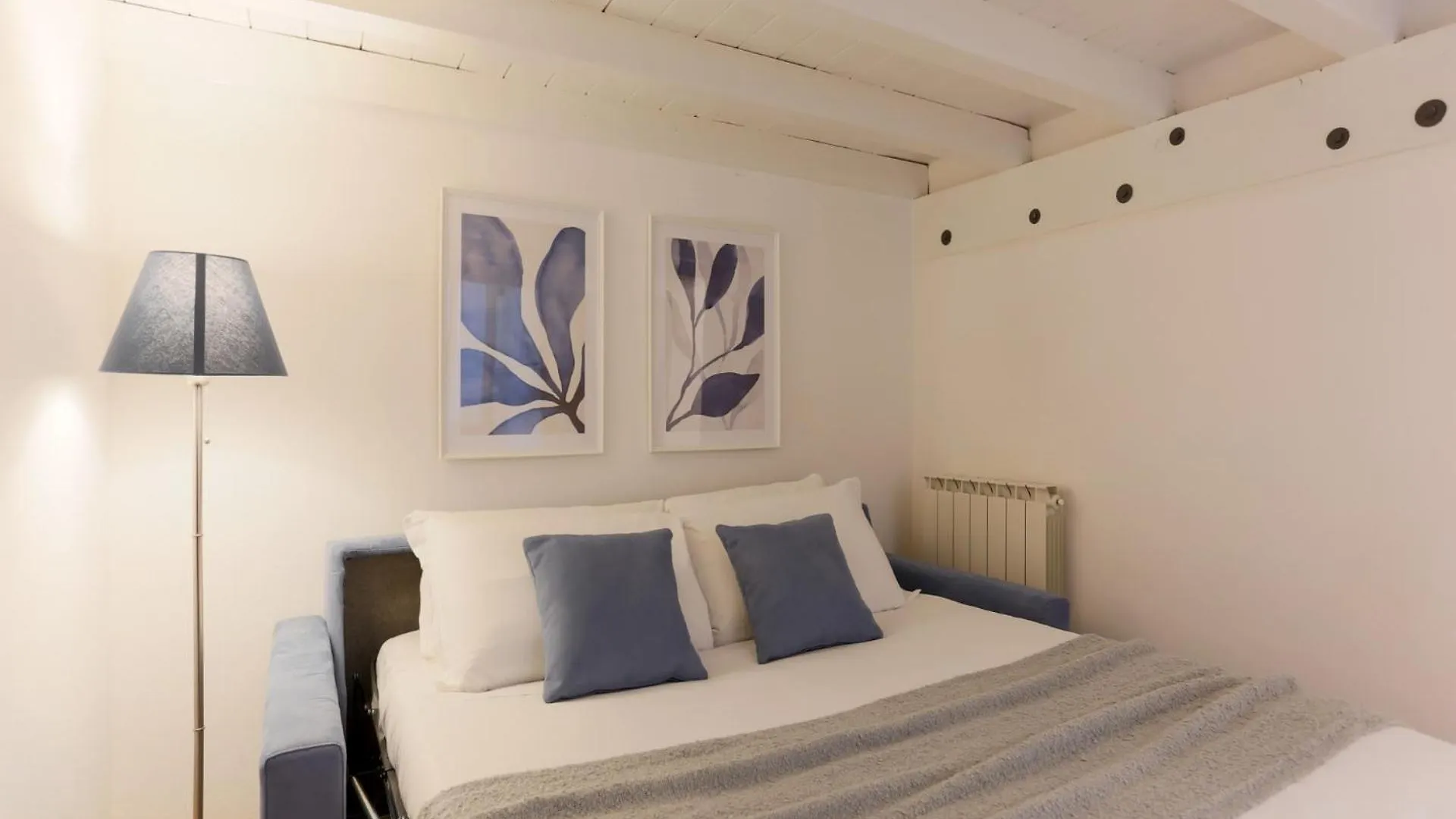 The Best Rent - Characteristic Apartment In Crocetta Area Milan Italy