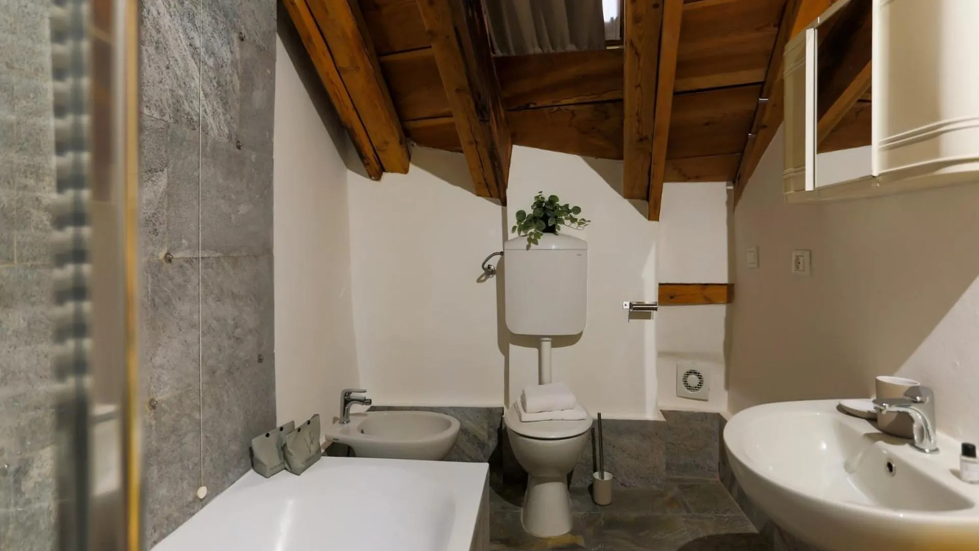 The Best Rent - Characteristic Apartment In Crocetta Area Milan