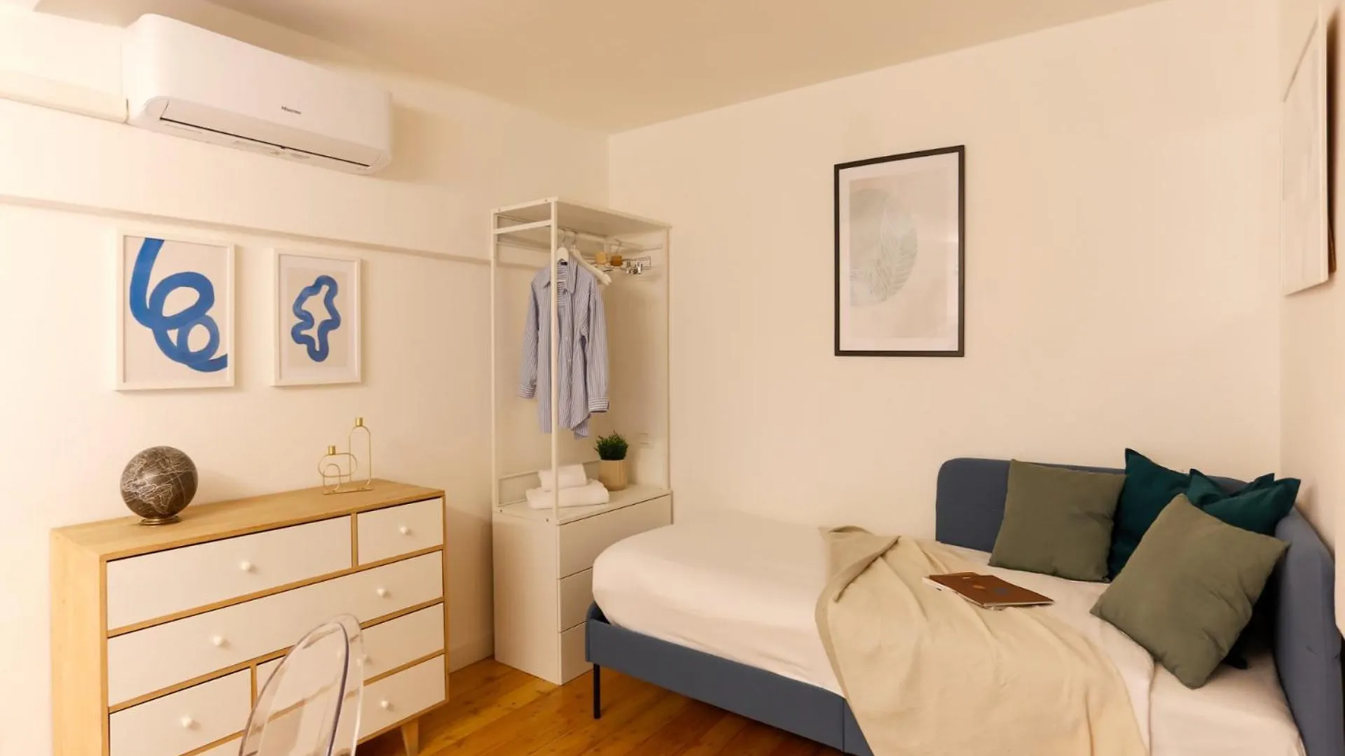 The Best Rent - Characteristic Apartment In Crocetta Area Milan Italy
